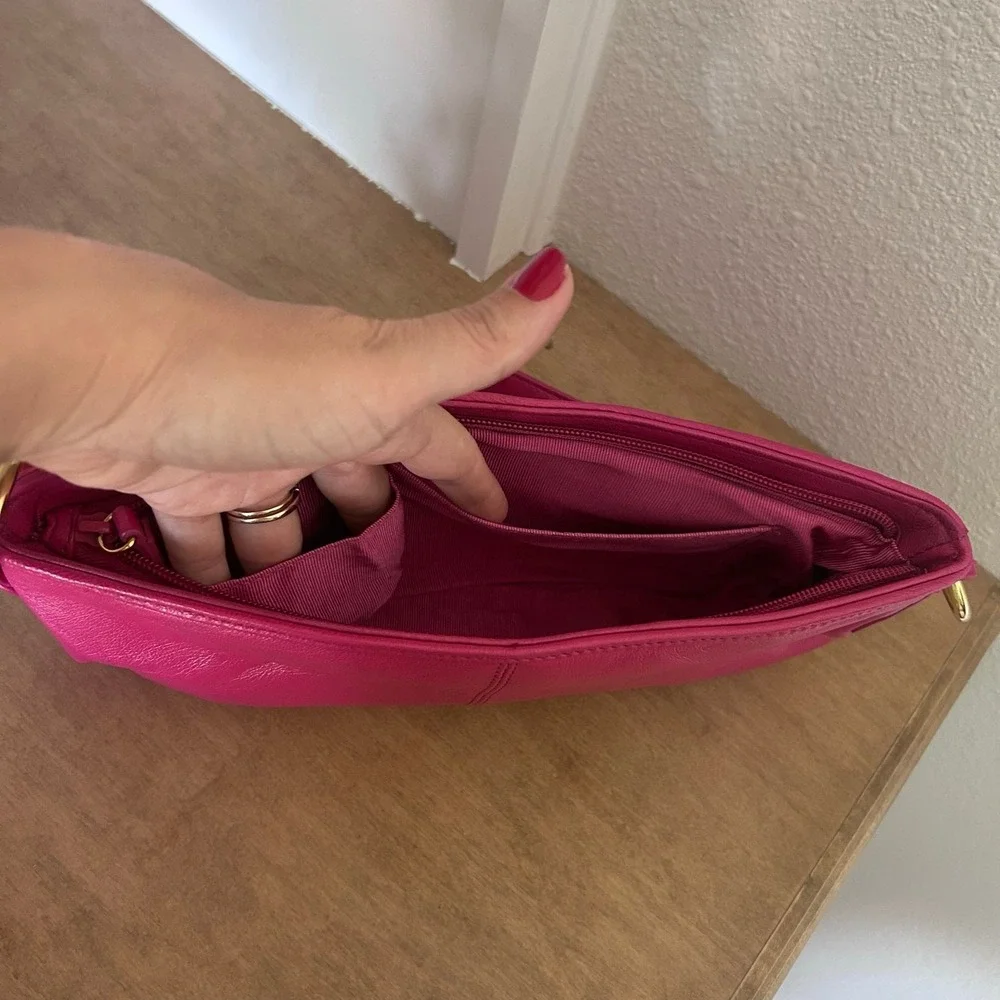 Y2K‎ slouchy shoulder bag Hot Pink Barbie leather inside pockets vacation resort